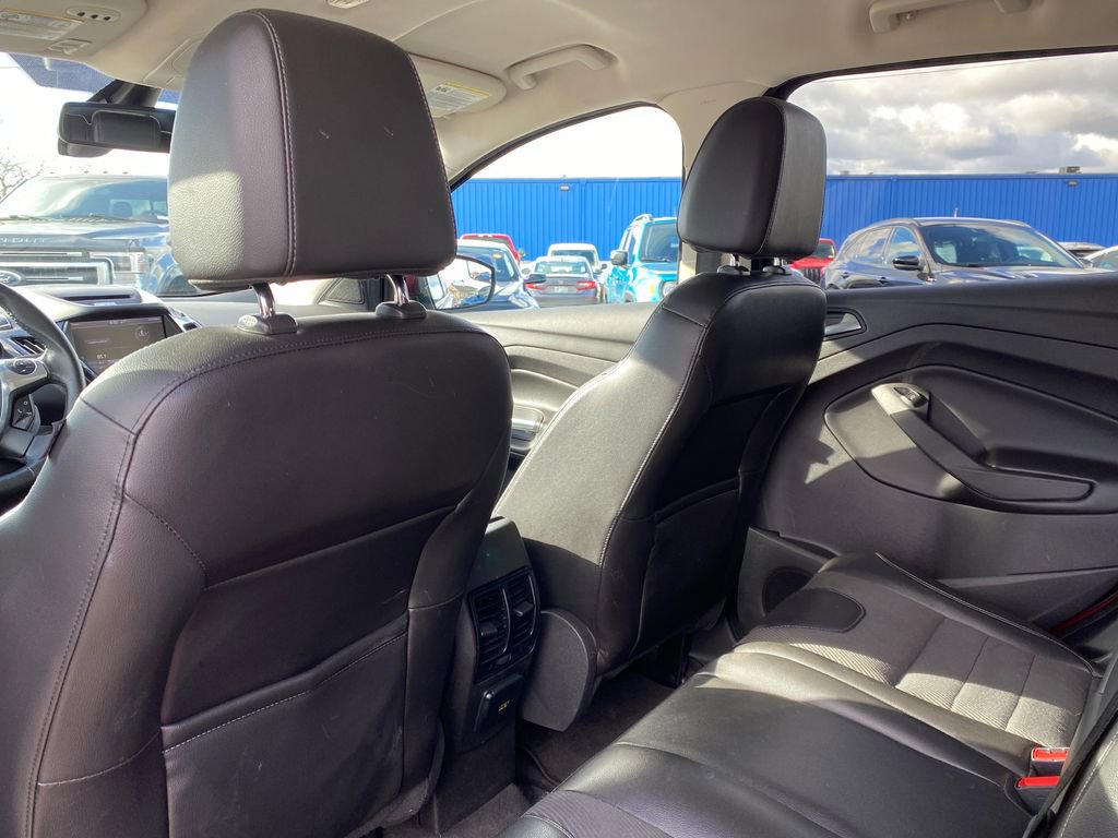 Used 2013 Ford Escape Titanium w/ Class II Trailer Tow Pkg AWD/4WD image 15