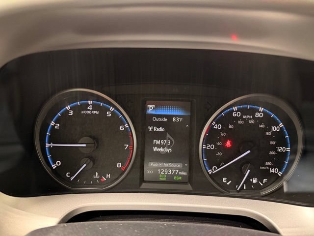 Used 2017 Toyota RAV4 XLE AWD/4WD image 26