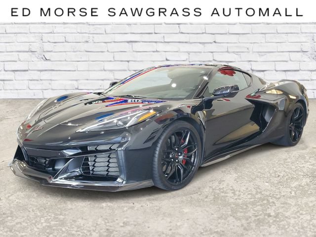 Used 2024 Chevrolet Corvette Z06 w/ Stealth Interior Trim Package RWD image 1