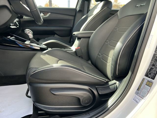 Used 2024 Kia Forte GT-Line image 15