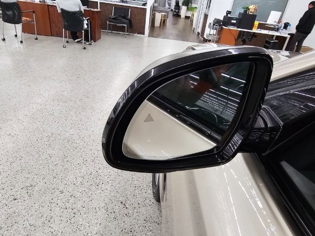 Used 2020 BMW X4 M40i w/ Executive Package image 40