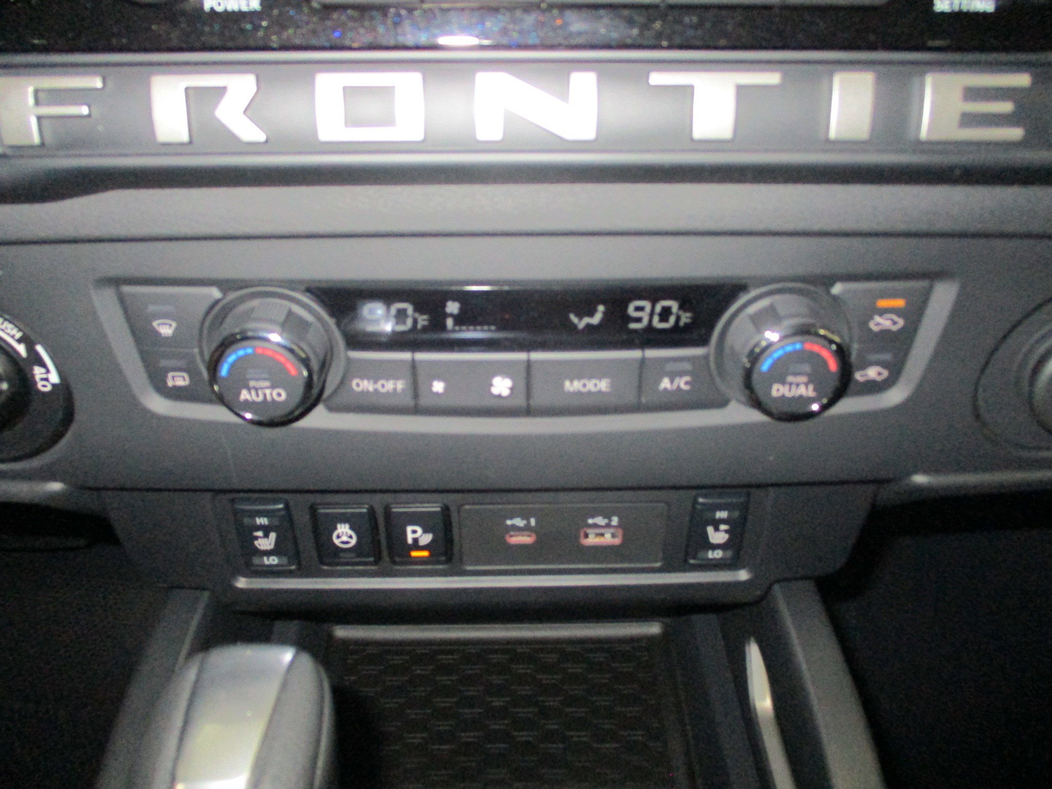 New 2025 Nissan Frontier SL image 26