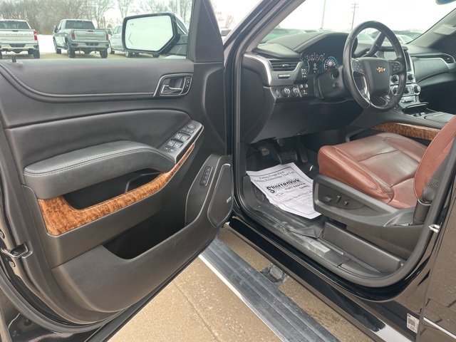 Used 2020 Chevrolet Tahoe Premier w/ Premier Plus Edition image 9