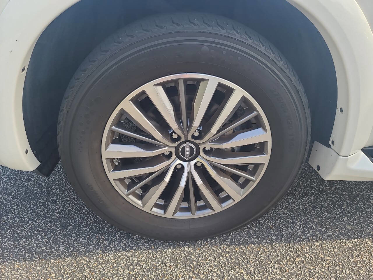 Used 2021 Nissan Armada SL w/ Captain's Chairs Package image 12