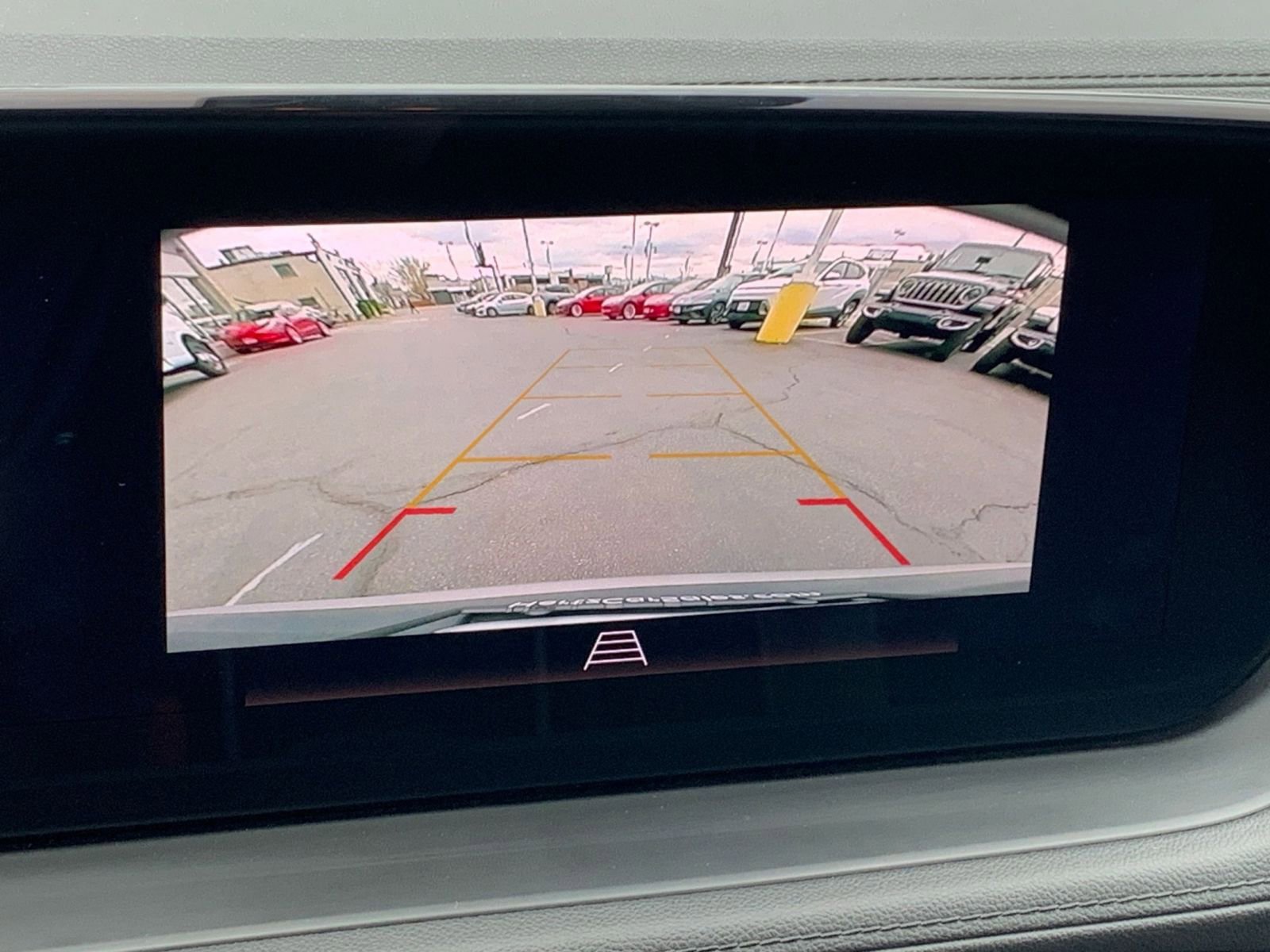 Used 2025 Buick Encore GX Preferred image 17