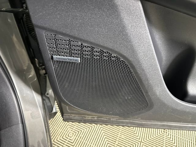 Used 2023 Subaru Solterra Limited image 29