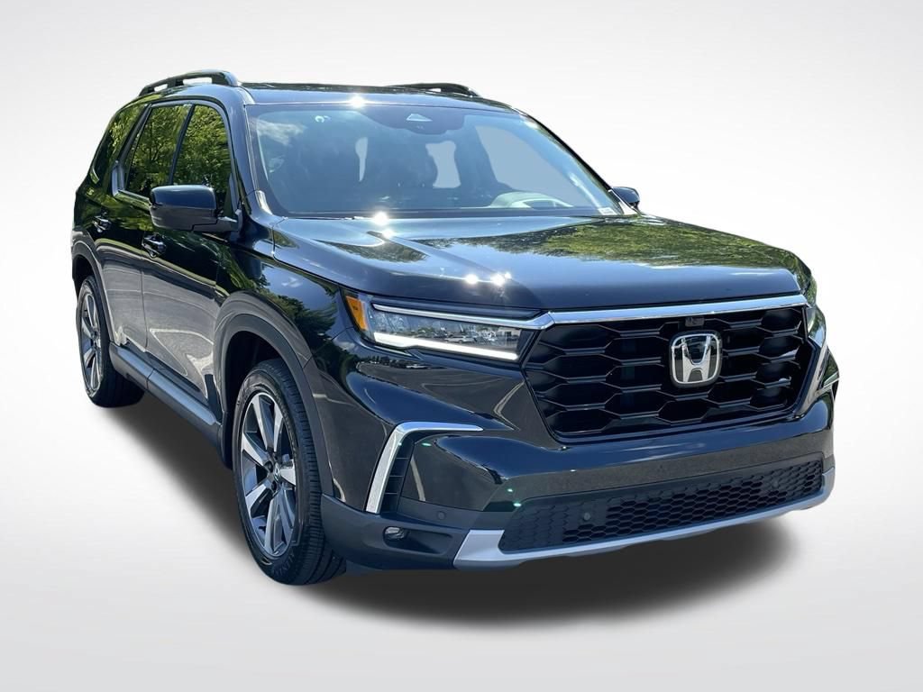 Used 2025 Honda Pilot Elite image 8
