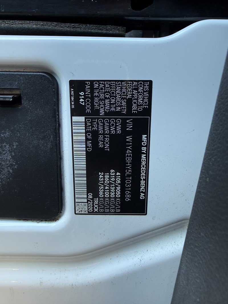 Used 2020 Mercedes-Benz Sprinter 2500 image 34