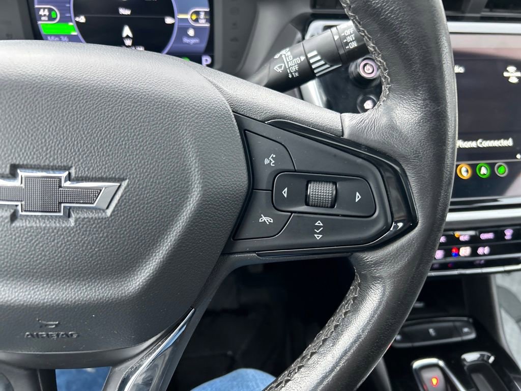 Used 2023 Chevrolet Bolt EUV Premier w/ Sun & Sound Package image 24