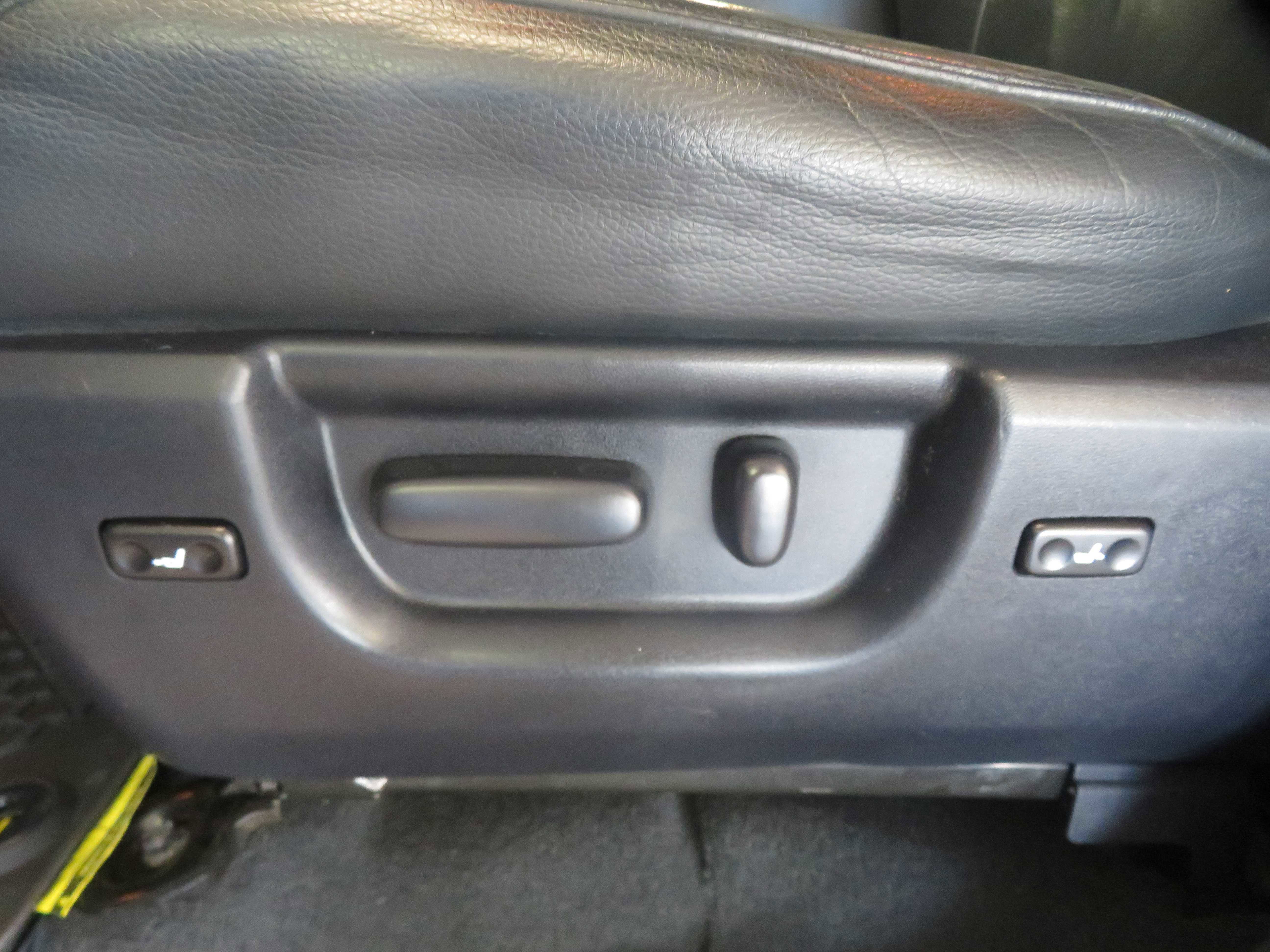 Used 2021 Toyota Sequoia TRD Pro AWD/4WD image 17