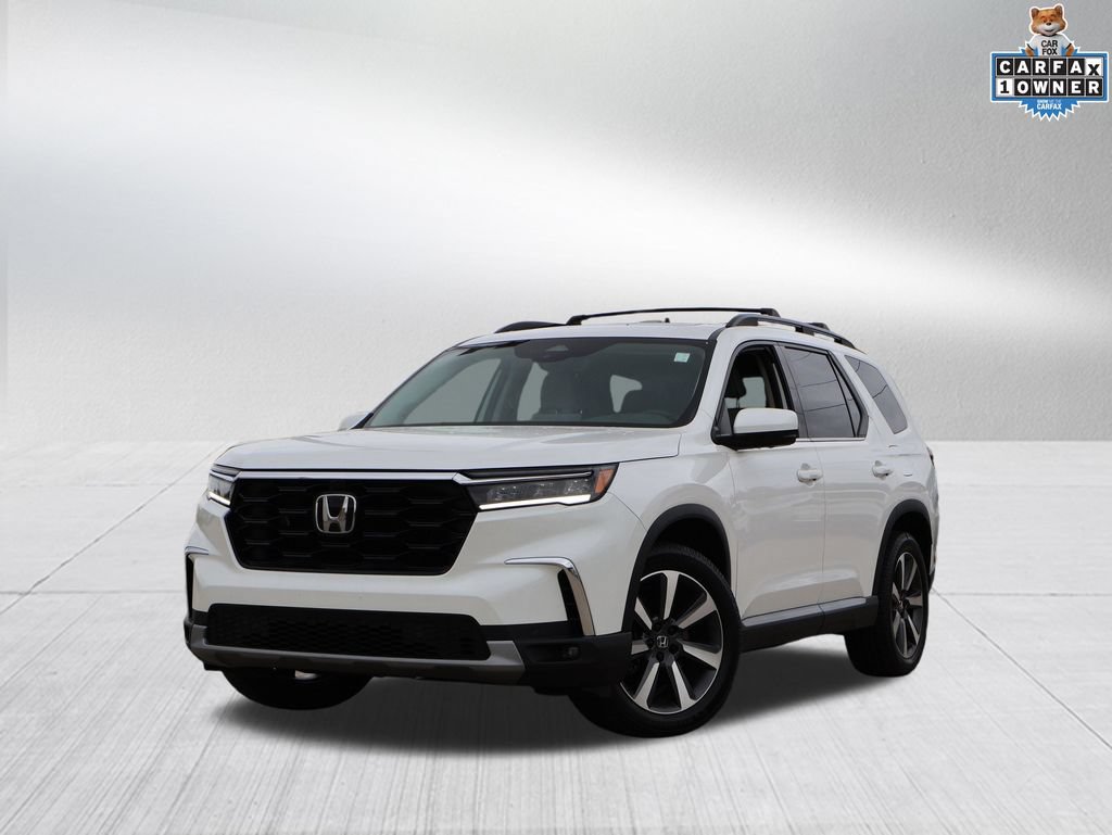 Used 2025 Honda Pilot Elite