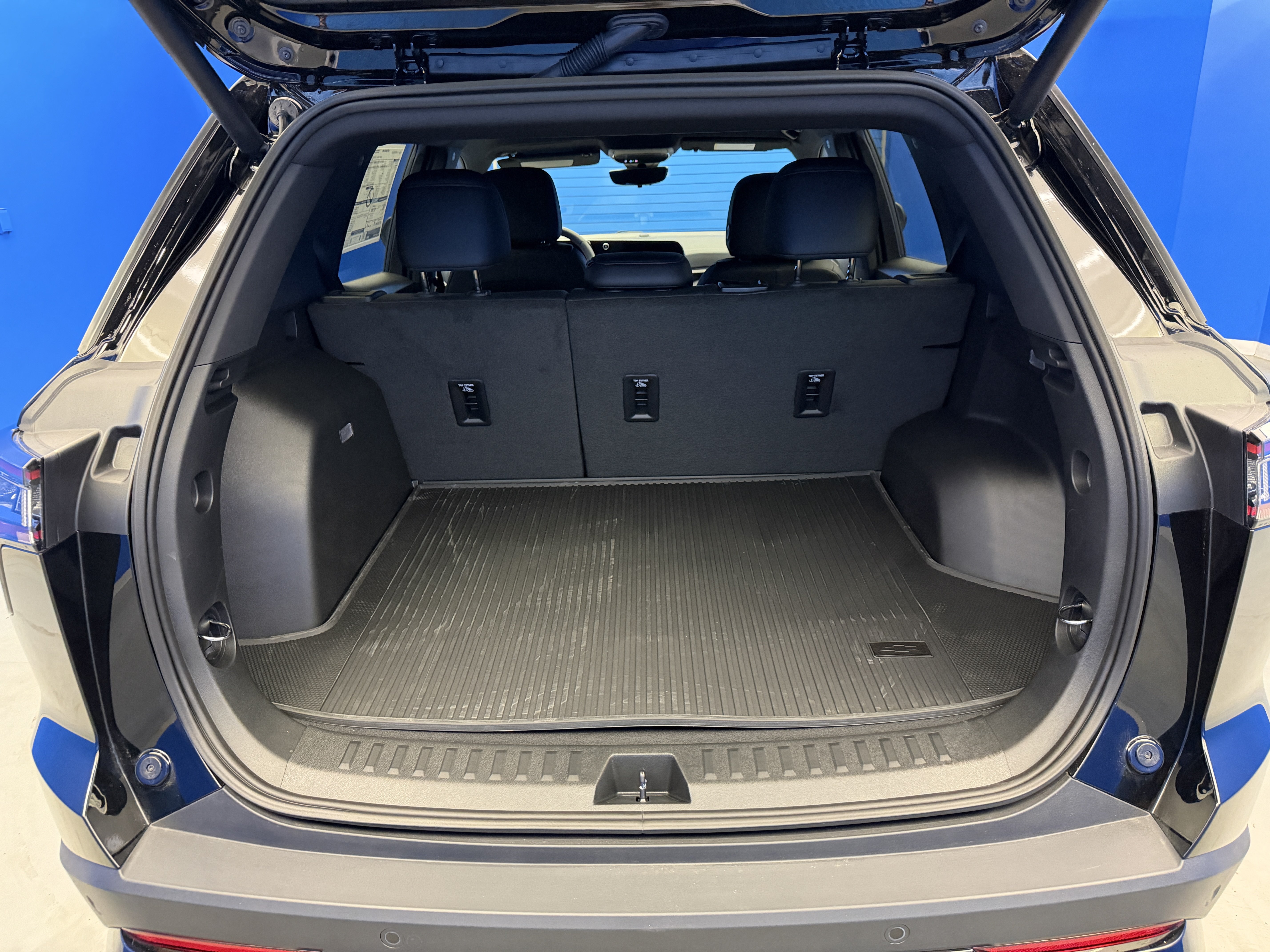New 2027 Chevrolet Equinox RS w/ Safety and Technology Package AWD/4WD image 28