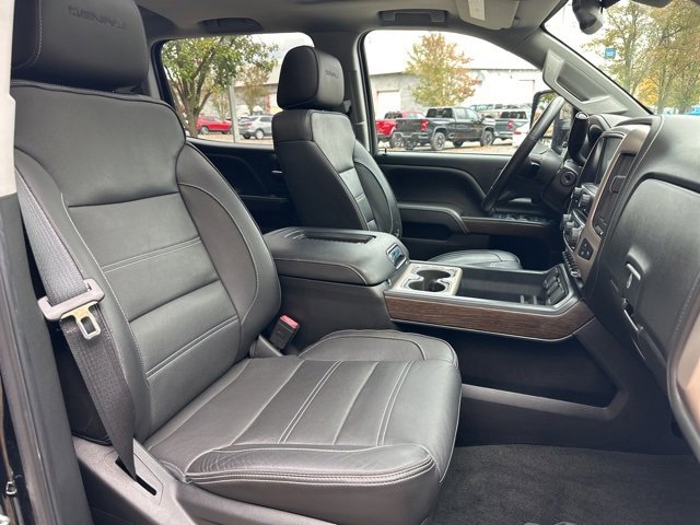 Used 2018 GMC Sierra 2500 Denali w/ Duramax Plus Package image 37