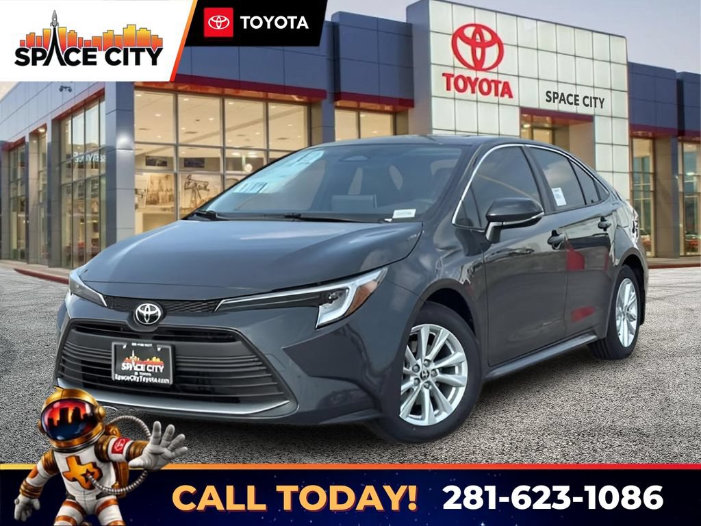 Used 2026 Toyota Corolla XLE FWD image 1