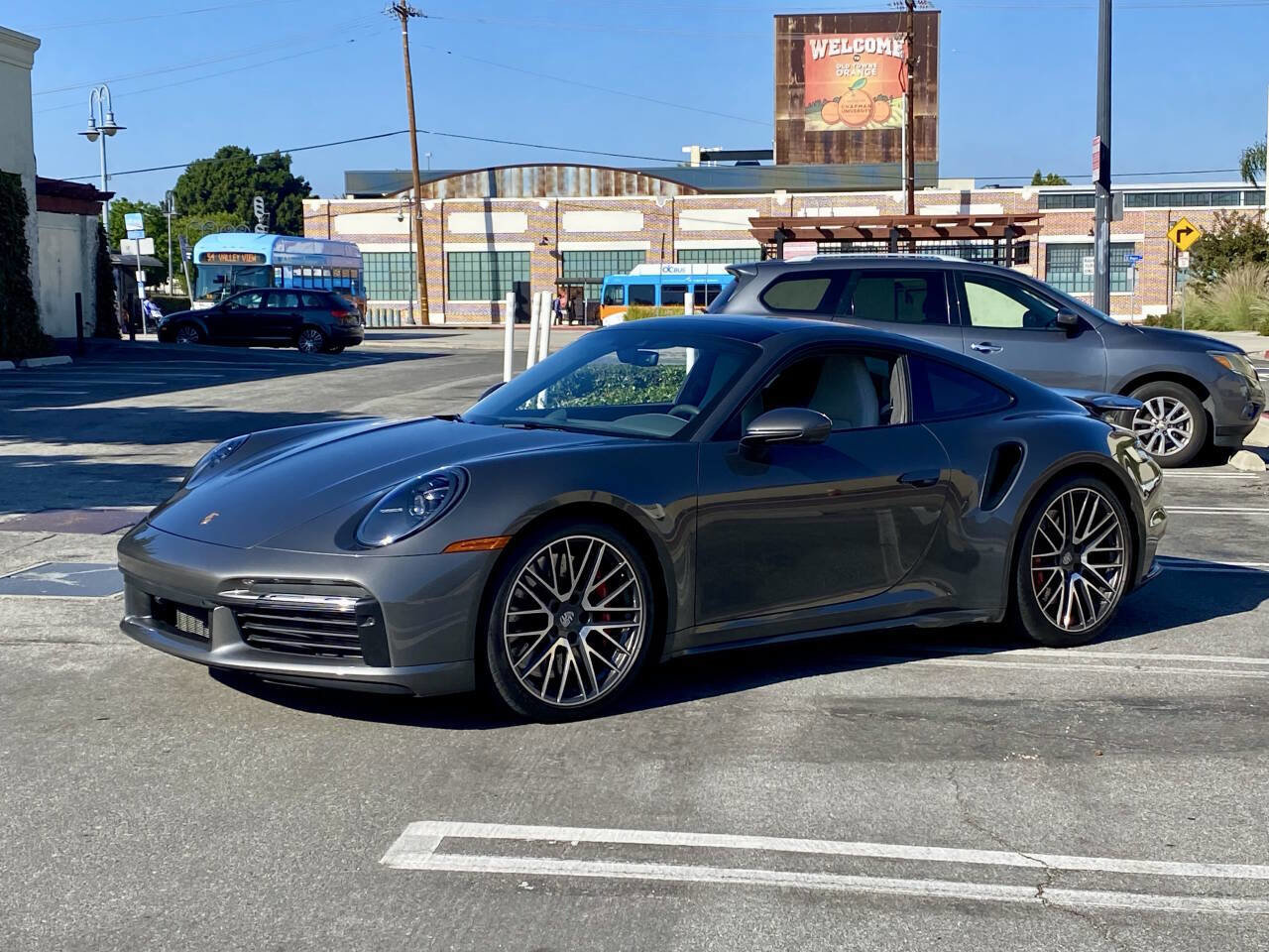 Used 2021 Porsche 911 Turbo image 2