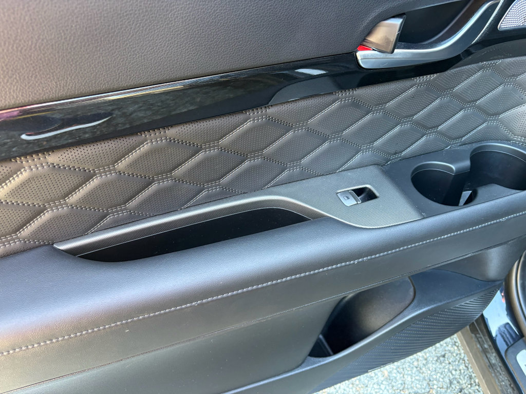 Used 2022 Hyundai Palisade Calligraphy image 20