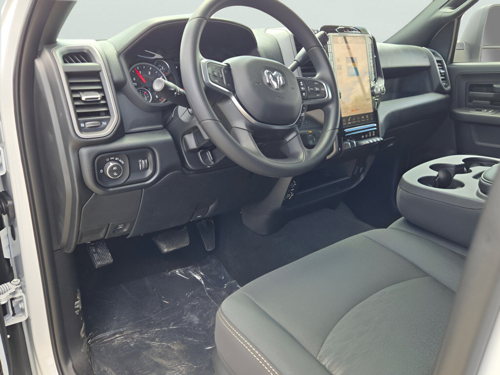 New 2026 RAM 3500 Tradesman AWD/4WD image 25