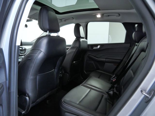 Certified 2022 Ford Escape SEL w/ Technology Package AWD/4WD image 13
