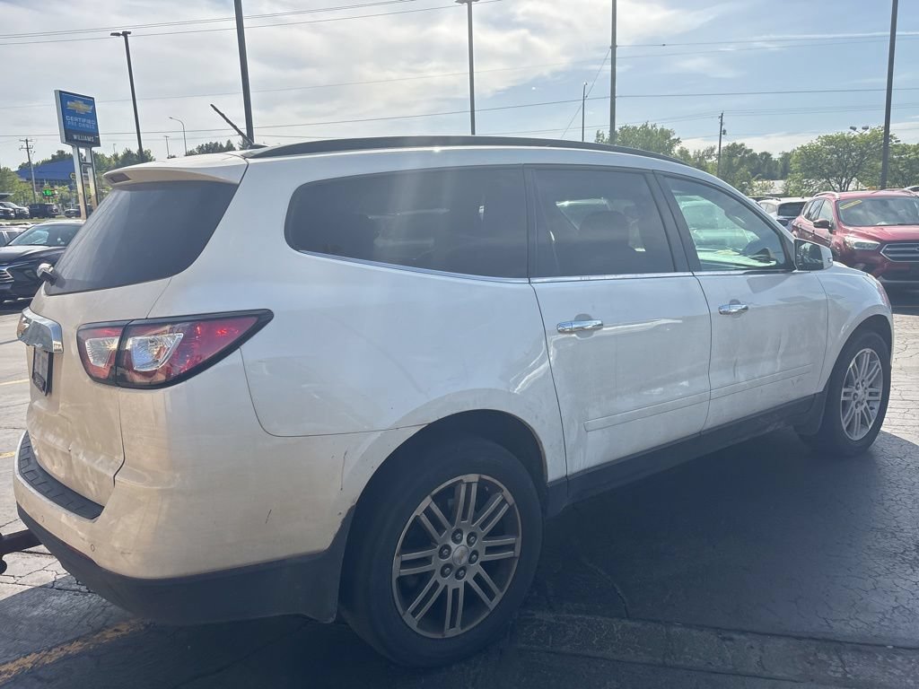 Used 2015 Chevrolet Traverse LT w/ Style and Technology Package FWD image 8