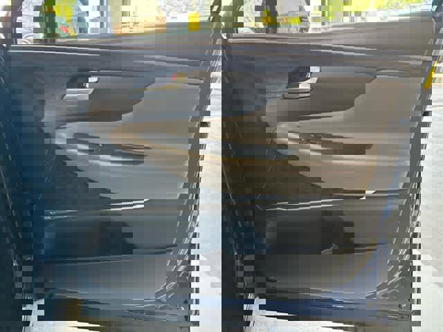 Used 2020 Hyundai Santa Fe Limited image 33