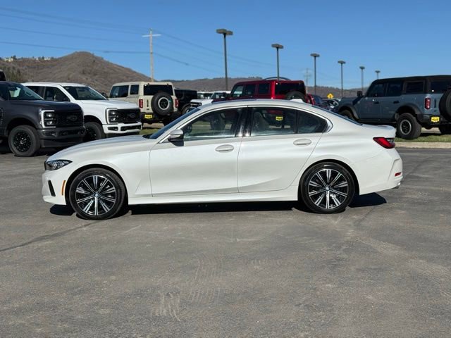 Used 2025 BMW 330i xDrive Sedan AWD/4WD image 2
