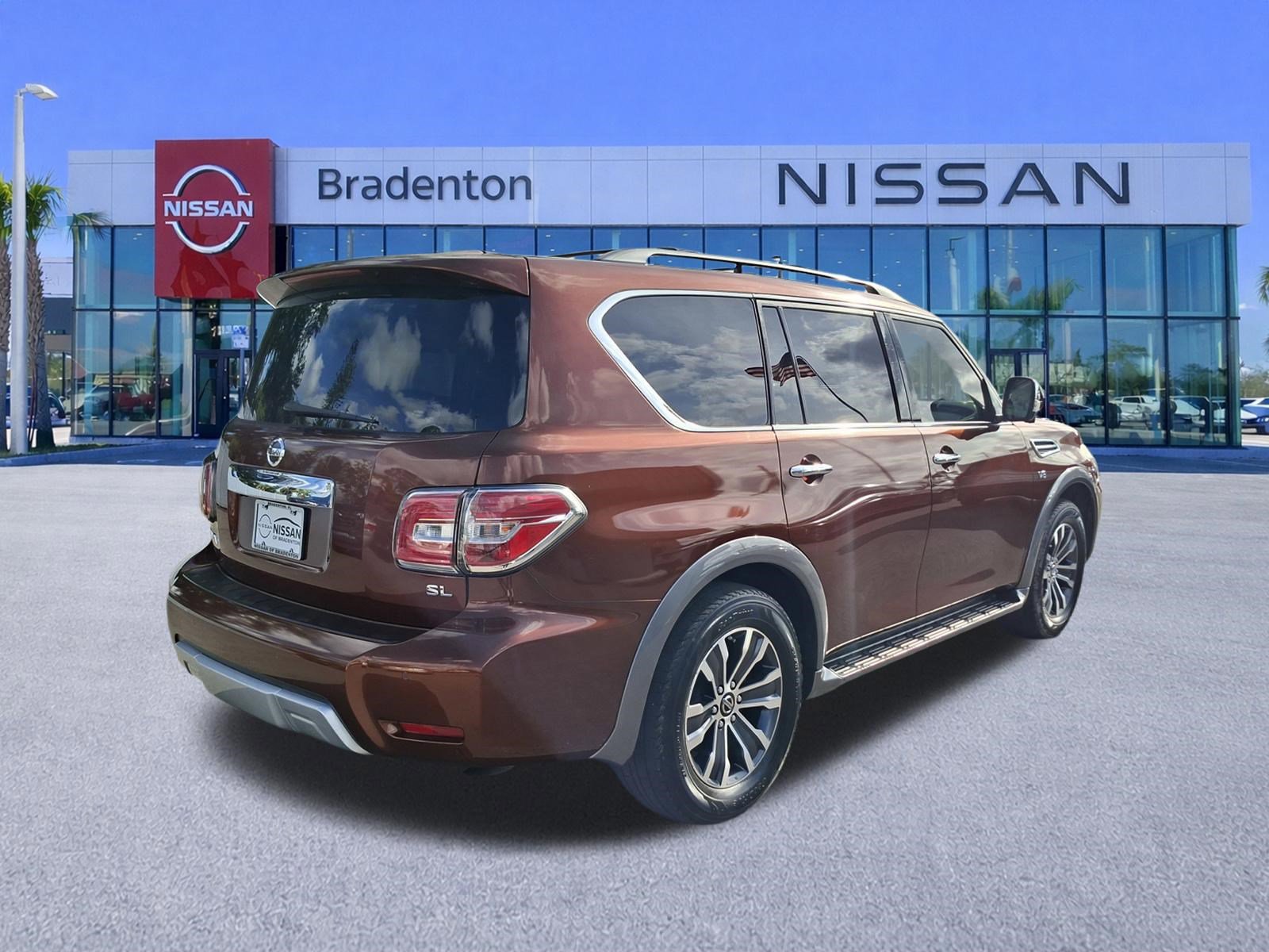 Used 2018 Nissan Armada SL w/ Premium Package RWD image 5