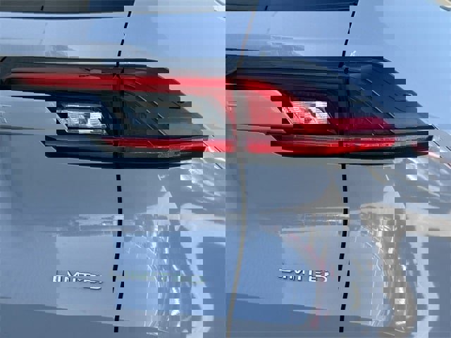 Used 2025 Toyota Grand Highlander AWD Hybrid image 7