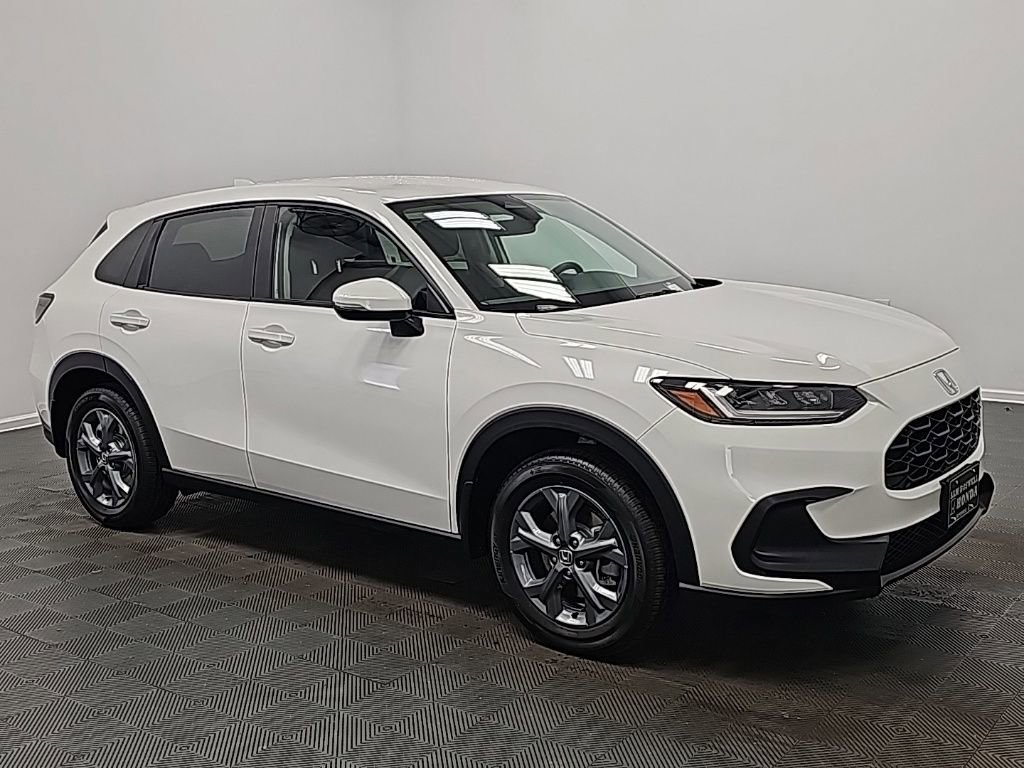 New 2026 Honda HR-V LX image 1