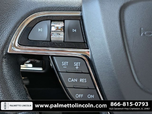 Certified 2022 Lincoln Nautilus FWD w/ Premium Package image 25