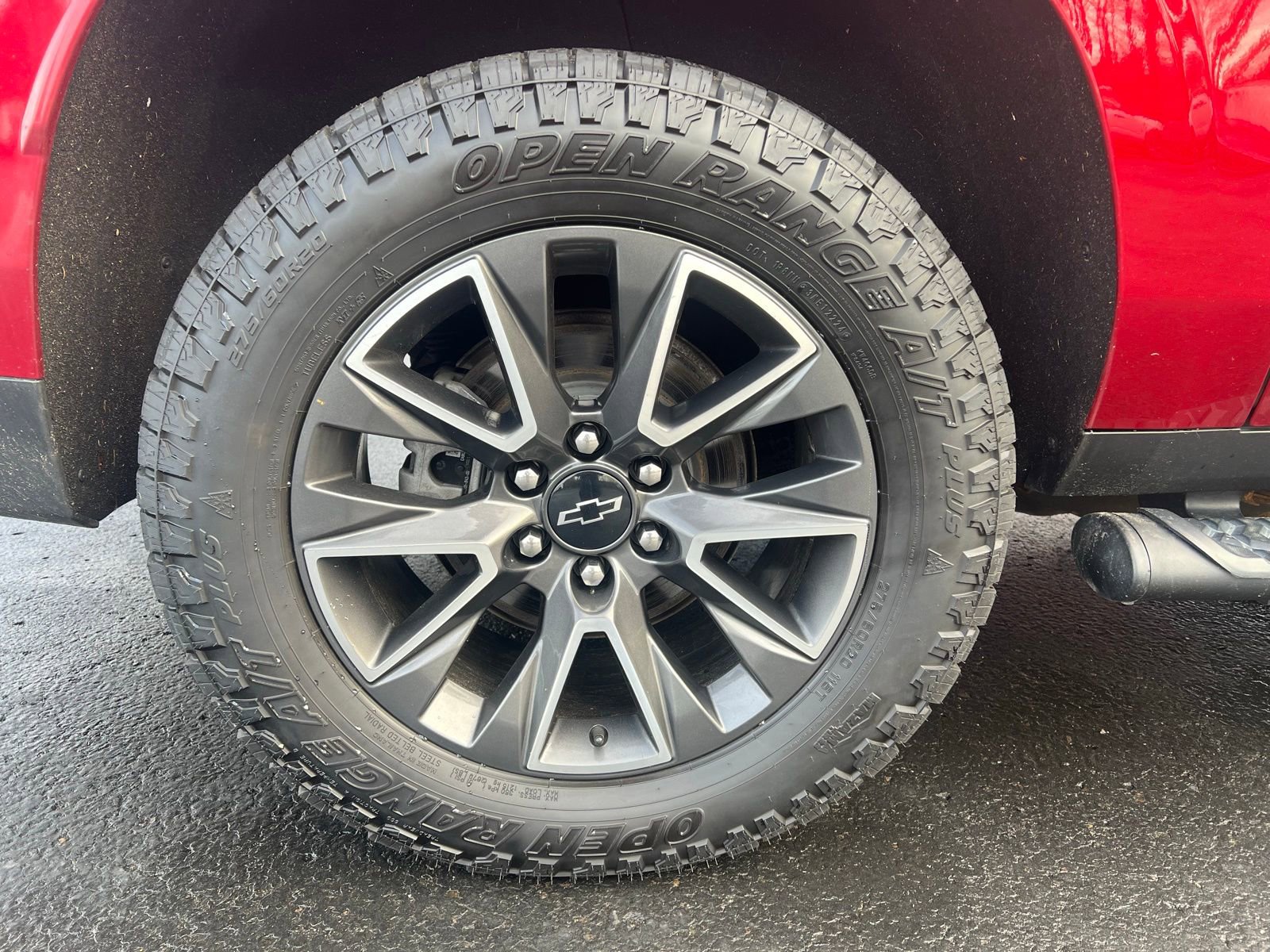 Used 2021 Chevrolet Suburban Z71 w/ Rear Media and Nav Package image 23