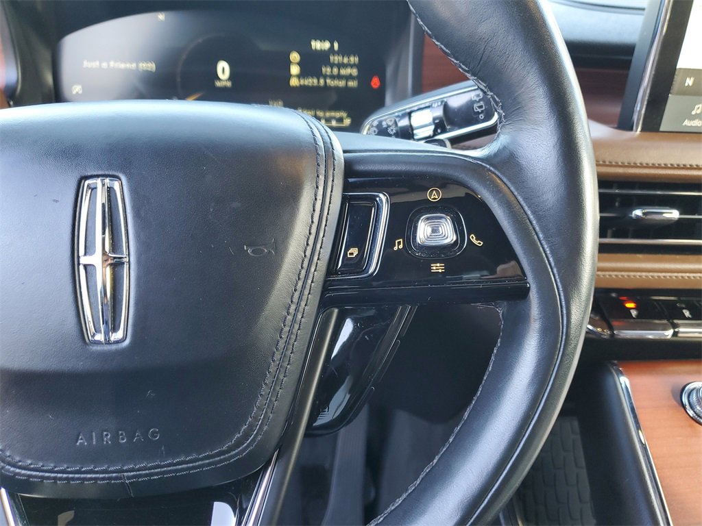 Certified 2023 Lincoln Aviator Reserve w/ Equipment Group 201A image 25