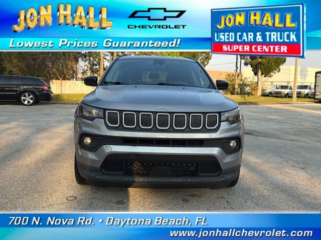 Used 2022 Jeep Compass Latitude image 11