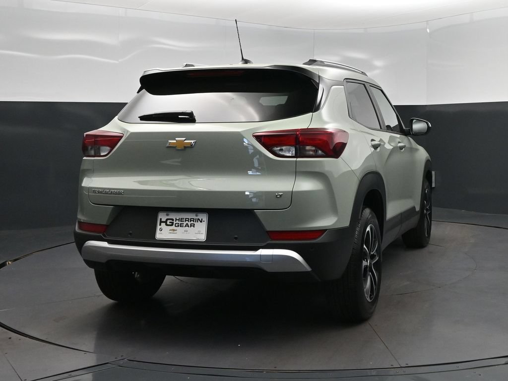 New 2026 Chevrolet TrailBlazer LT w/ Driver Confidence Package FWD image 7