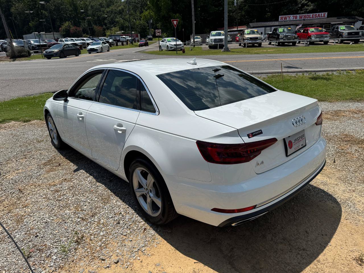 Used 2019 Audi A4 2.0T Premium w/ Convenience Package FWD image 13