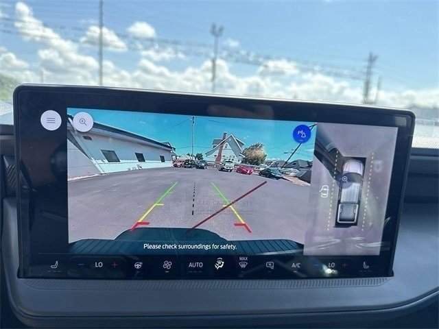 New 2025 Ford Maverick Lobo image 26