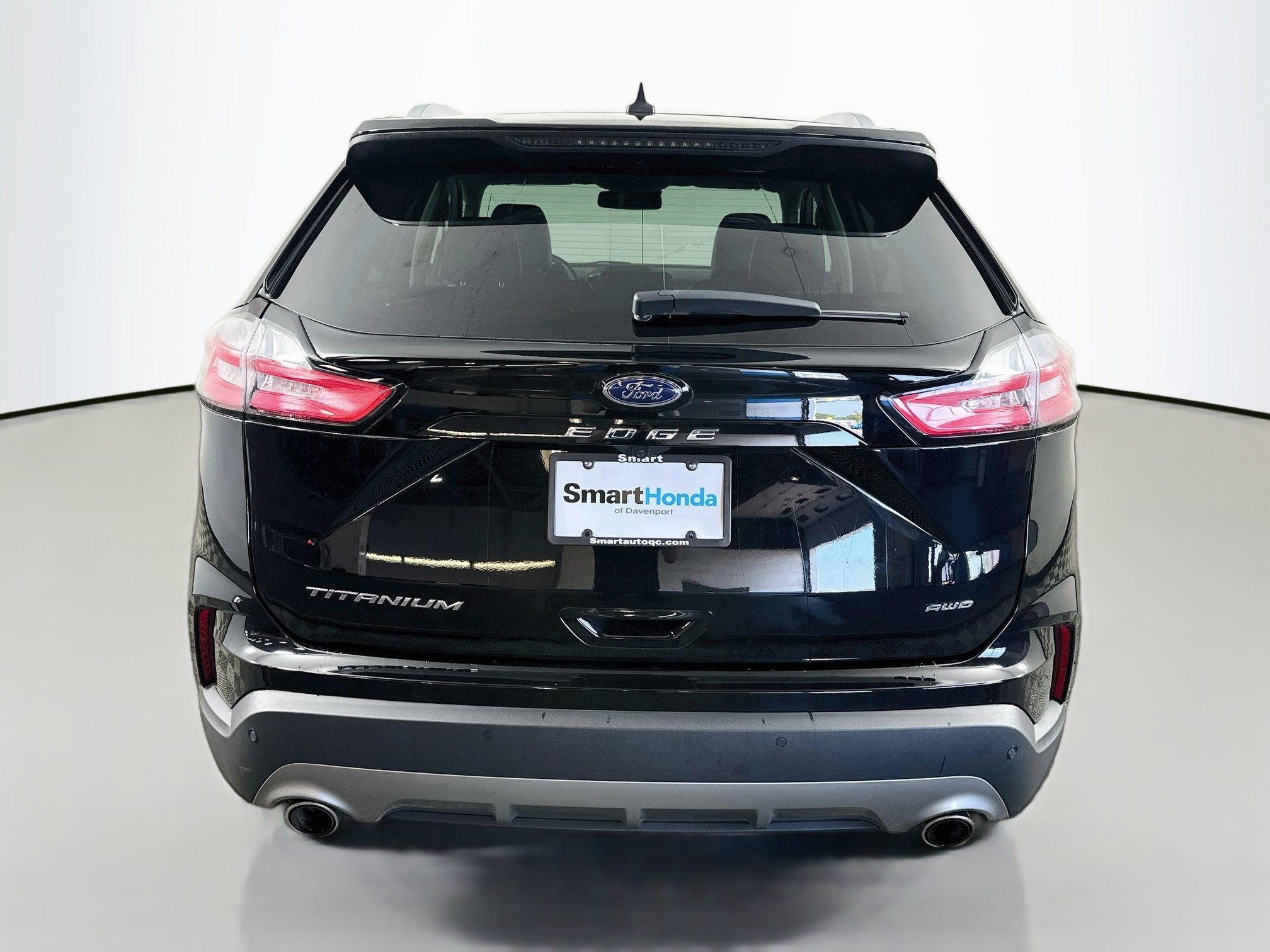 Used 2024 Ford Edge Titanium AWD/4WD image 6