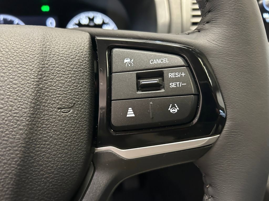 Used 2025 Honda Odyssey EX-L image 12