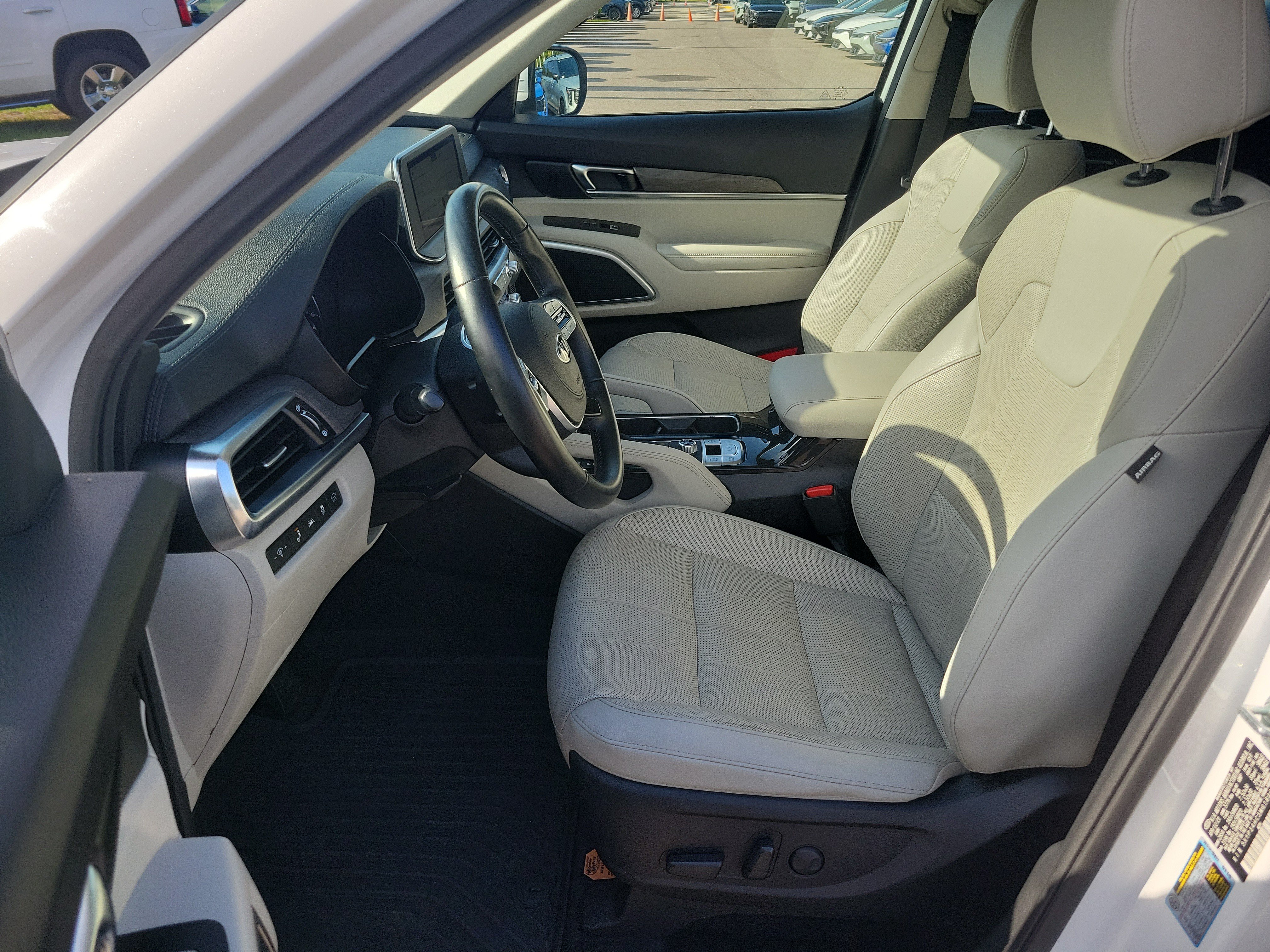 Used 2021 Kia Telluride EX w/ EX Premium Package FWD image 21