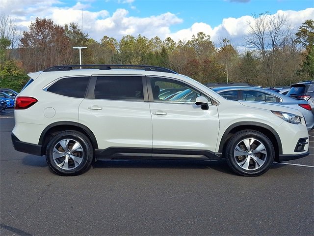 Certified 2022 Subaru Ascent Premium w/ Convenience Package image 7