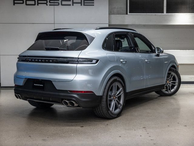 Certified 2026 Porsche Cayenne S AWD/4WD image 5
