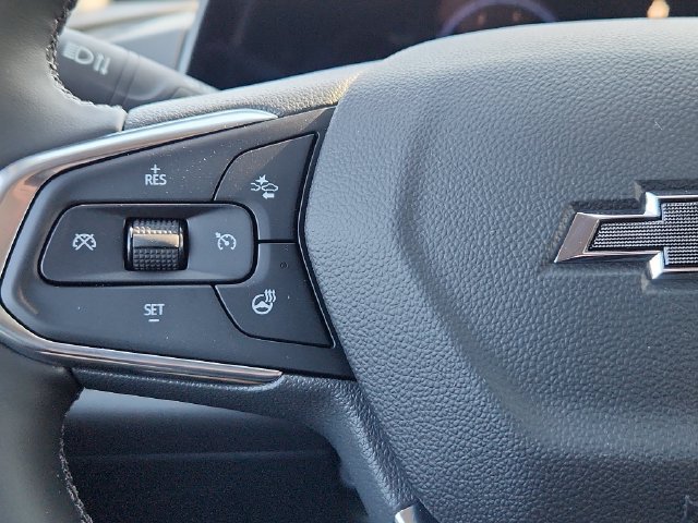 New 2026 Chevrolet Trax LT w/ Sunroof Package FWD image 23