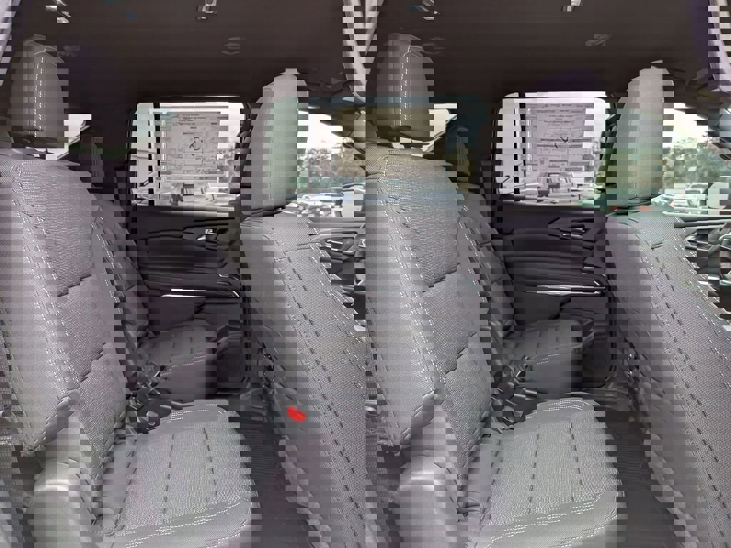 New 2026 Chevrolet Traverse LT w/ LPO, Floor Liner Package image 32