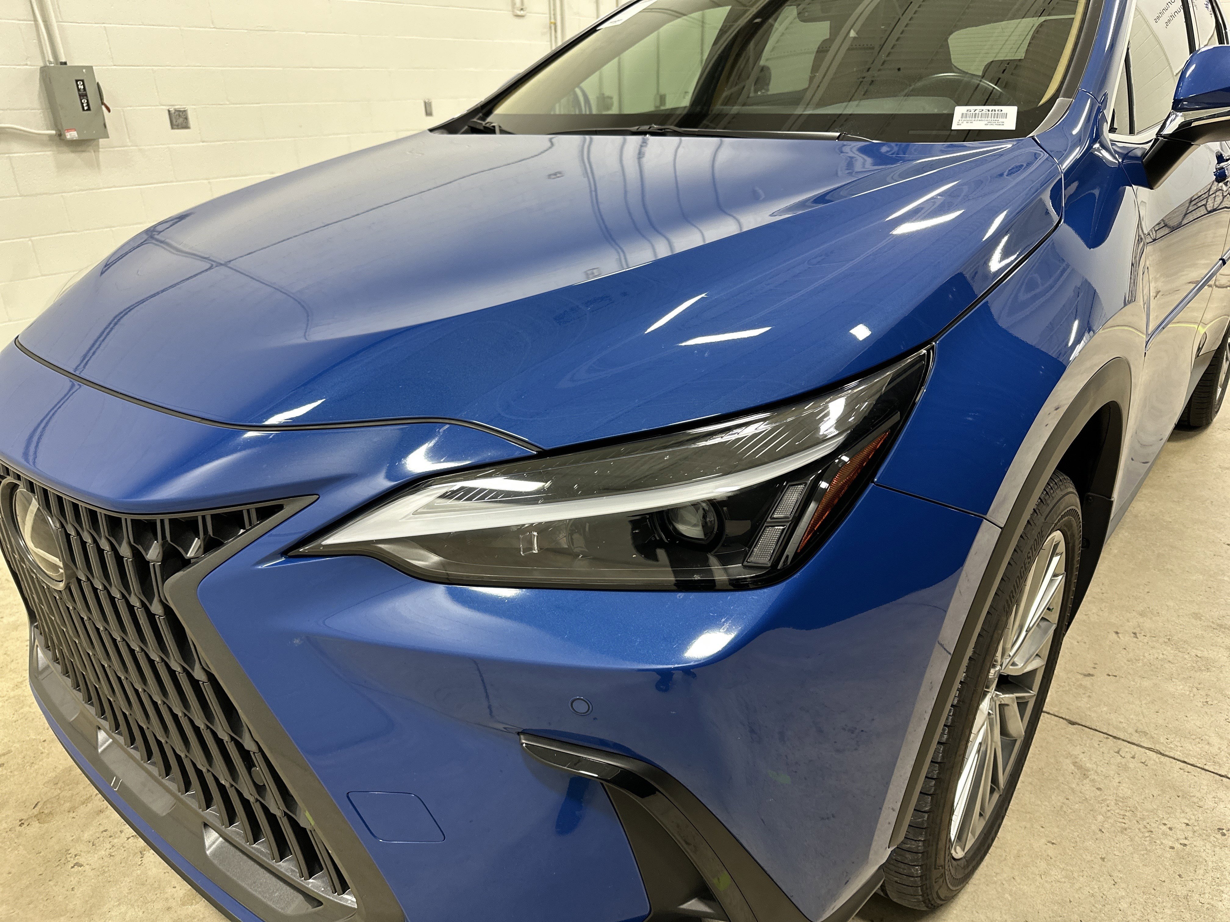 Certified 2025 Lexus NX 350 AWD w/ Premium Package image 6