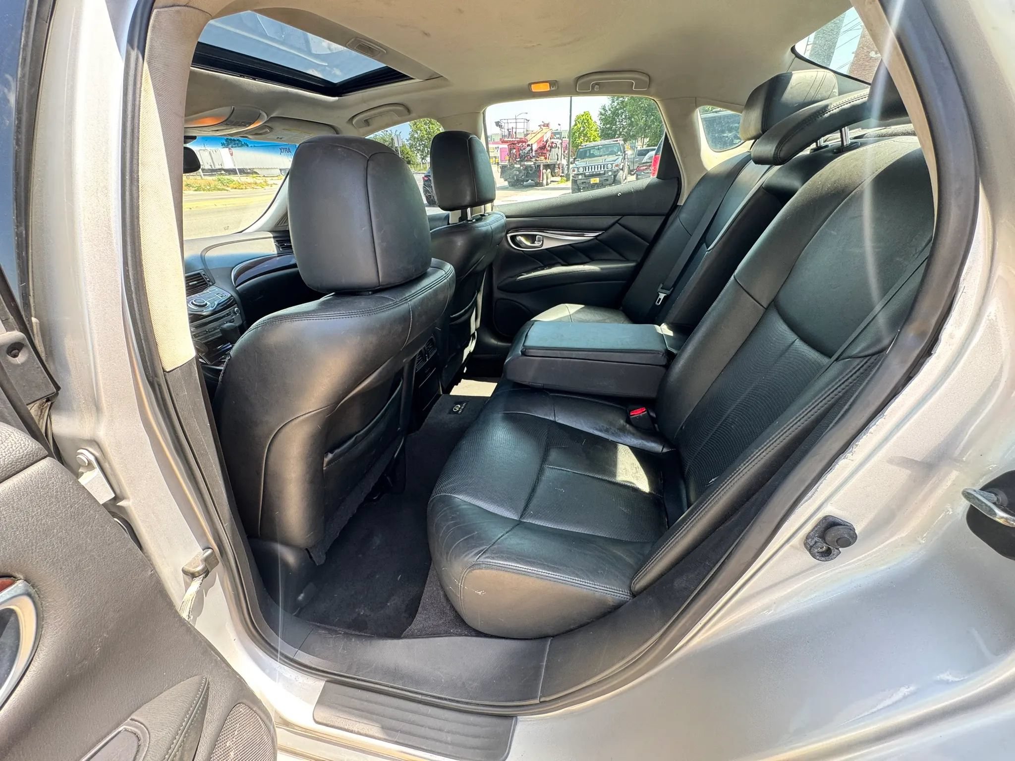 Used 2012 INFINITI M37 x w/ Premium Pkg AWD/4WD image 12