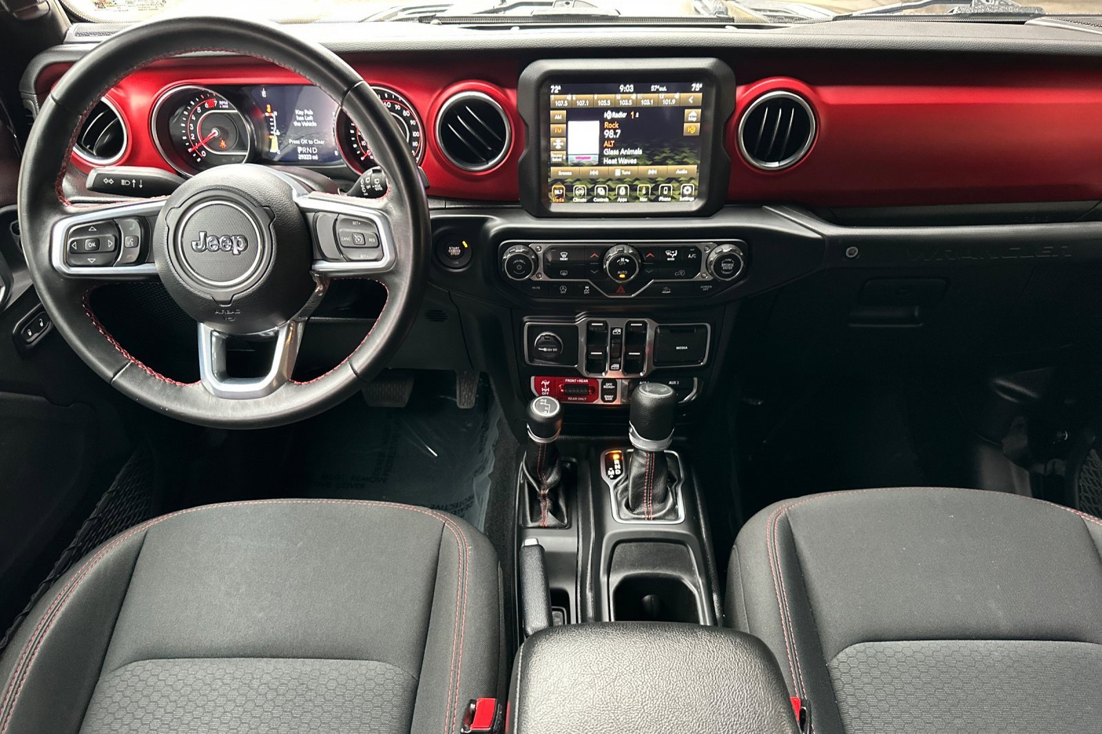 Used 2022 Jeep Wrangler Unlimited Rubicon w/ LED Lighting Group image 16