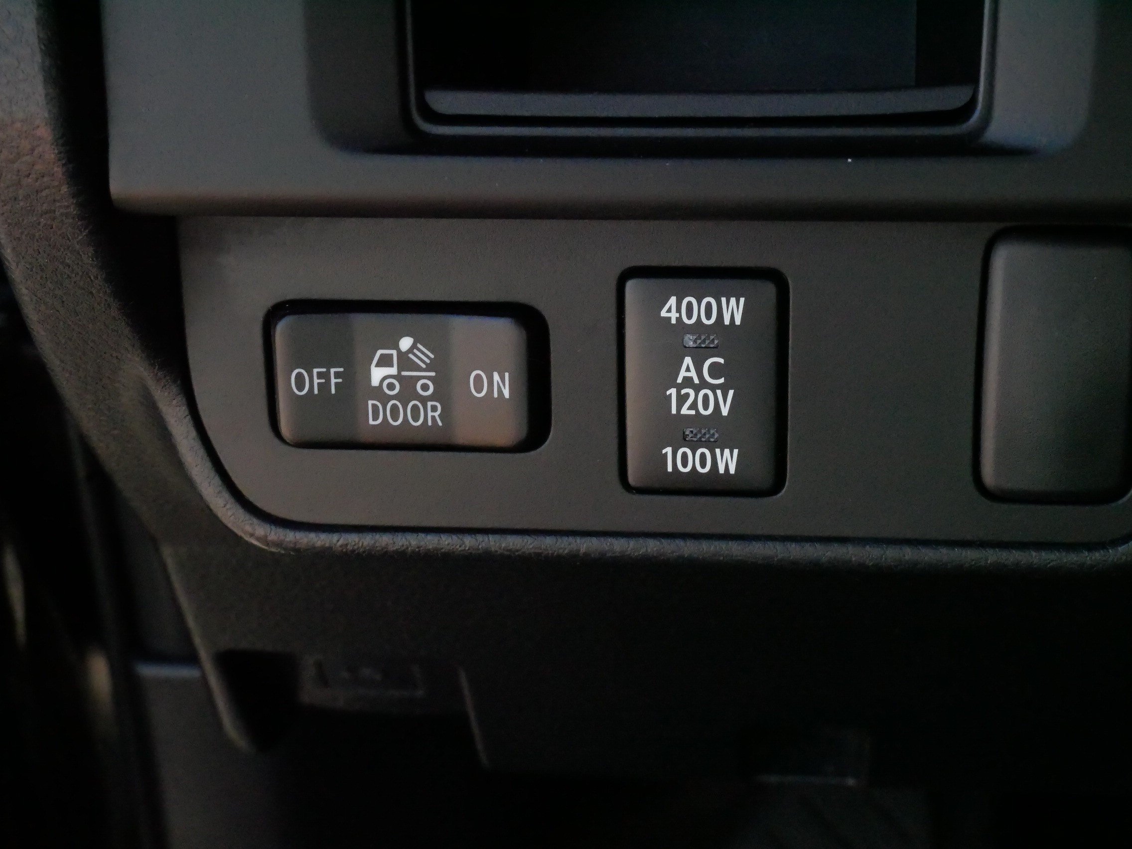 Used 2016 Toyota Tacoma SR5 AWD/4WD image 27