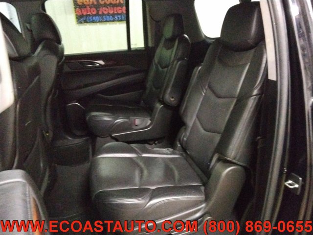 Used 2015 Cadillac Escalade ESV Luxury AWD/4WD image 13