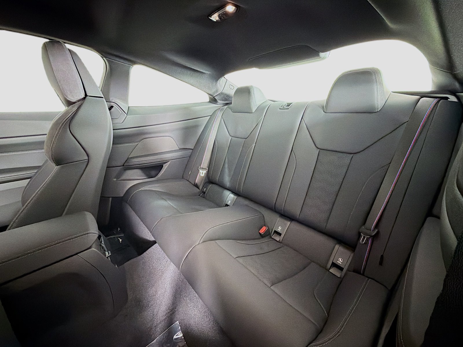New 2027 BMW M4 Coupe w/ Executive Package RWD image 25