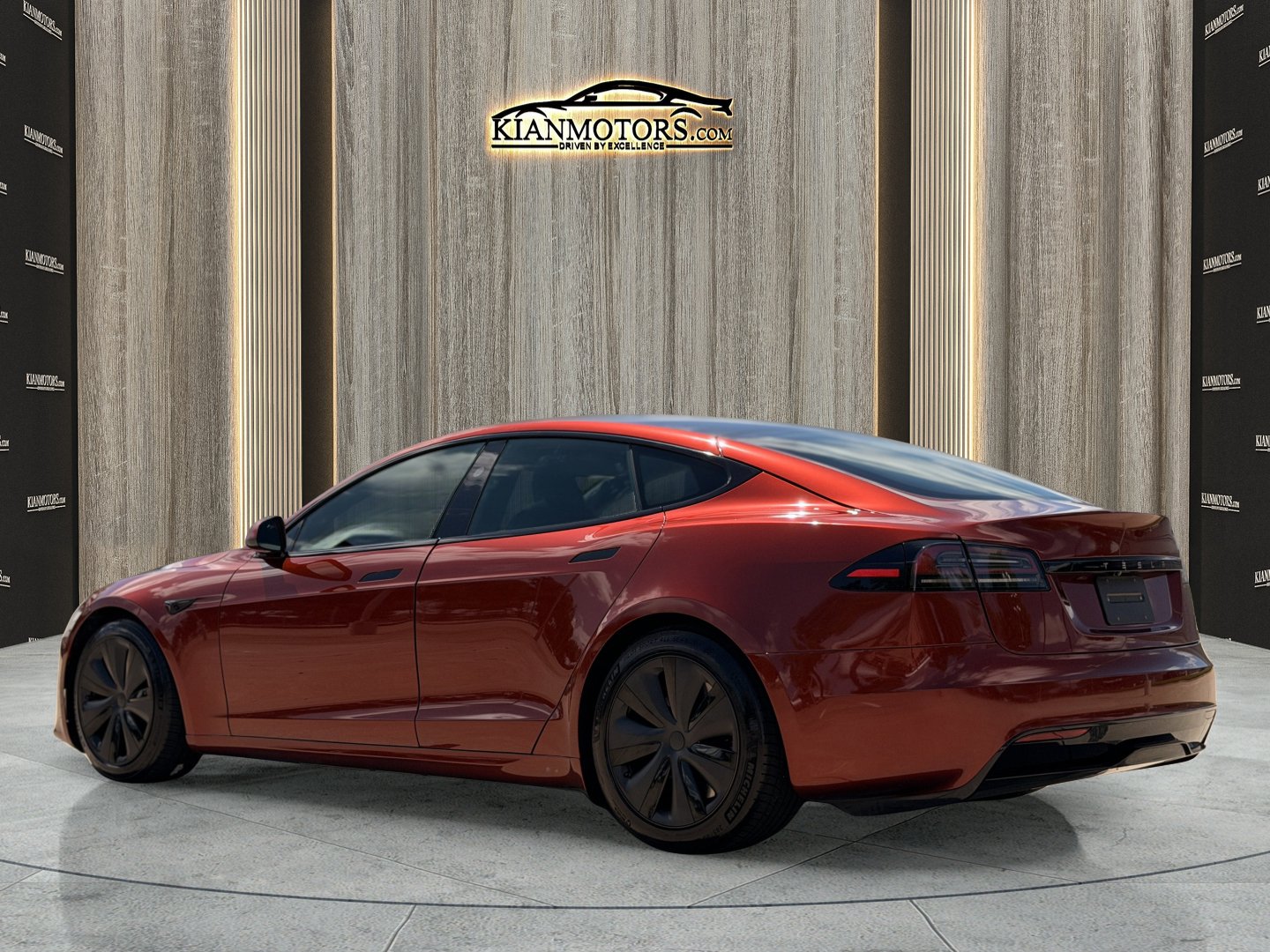 Used 2023 Tesla Model S AWD/4WD image 8