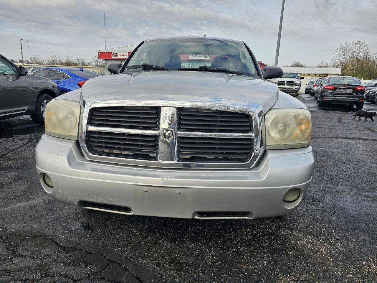 Used 2007 Dodge Dakota SLT image 3